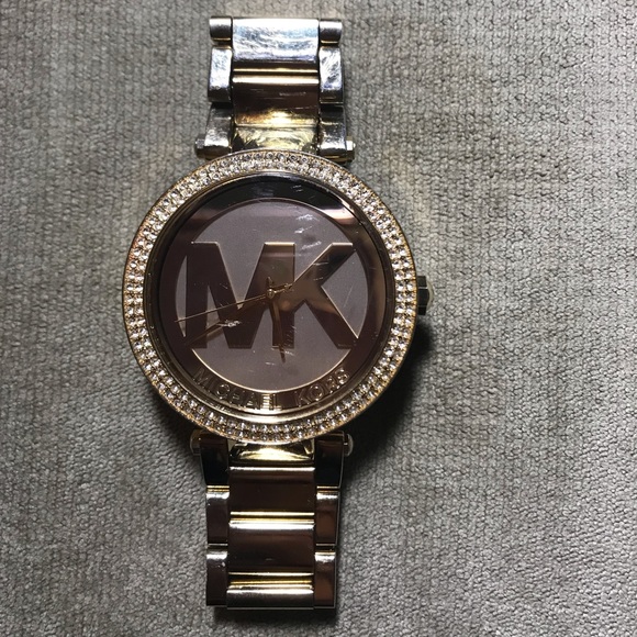 Michael Kors Gold Ladys Wristwatch (MK-5784) - Picture 3 of 6